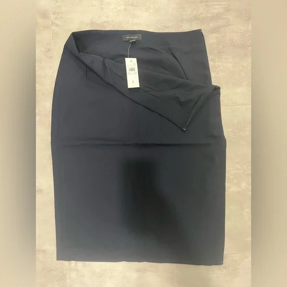 NWT Ann Taylor Navy Blue Pencil Skirt - Picture 4 of 7